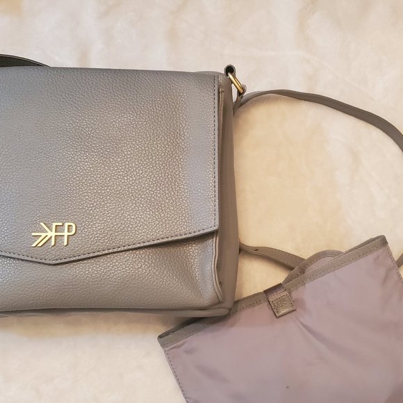 Freshly Picked Diaper/ Crossbody Bag in Stone - Picture 4 of 7